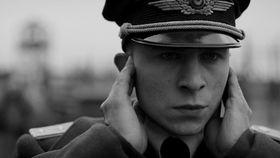 法国电影 洞在线观看,探寻人性深渊的法国电影深度解析 第2张 法国电影 洞在线观看,探寻人性深渊的法国电影深度解析 第2张